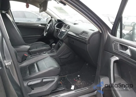 2019 Volkswagen Tiguan 2.0T Sel Premium/2.0T Sel Premium R-Line from USA, damaged, VIN 3VV4B7AX1KM022705